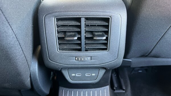Used Volkswagen T-Roc 2023 for sale - 76124289: Photo 34