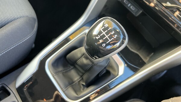 Used Volkswagen T-Roc 2023 for sale - 76124289: Photo 36
