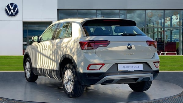 Used Volkswagen T-Roc 2023 for sale - 76124289: Photo 3