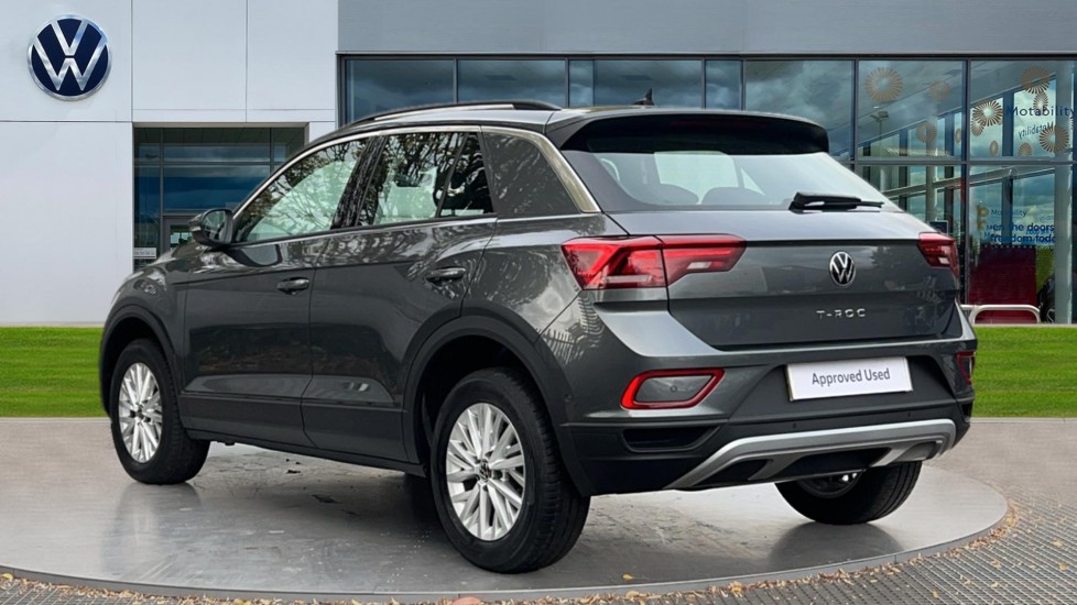 Used Volkswagen T-Roc 2024 for sale - 76154710: Photo 3