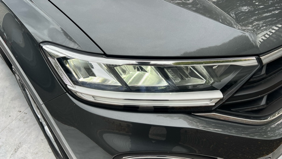 Used Volkswagen T-Roc 2024 for sale - 76154710: Photo 41