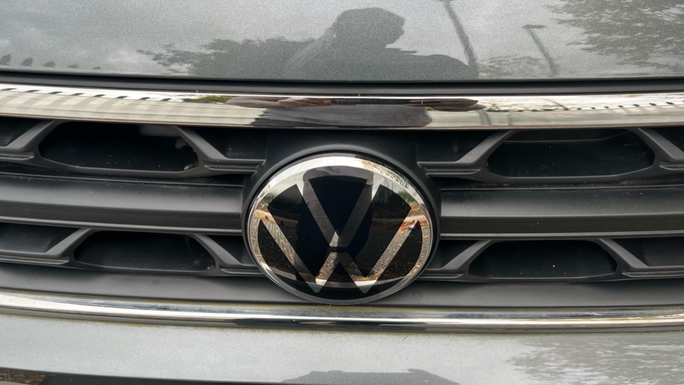 Used Volkswagen T-Roc 2024 for sale - 76154710: Photo 43