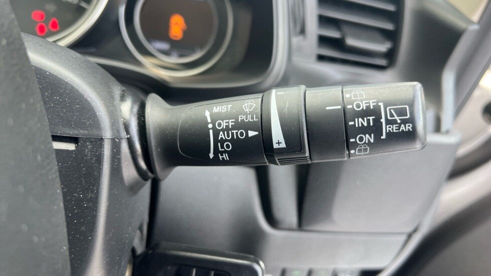 Used Honda Jazz 2019 for sale - 76007625: Photo 50