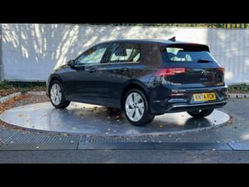 Used Volkswagen Golf 2024 for sale - 74745272: Photo