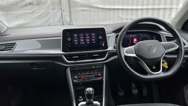 Used Volkswagen T-Roc 2024 for sale - 76244475: Photo 27