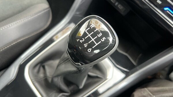 Used Volkswagen T-Roc 2024 for sale - 76244475: Photo 36