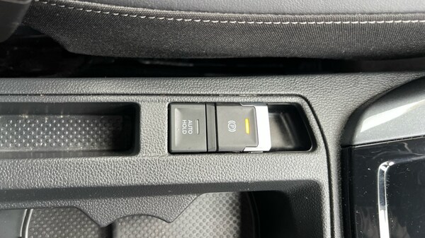 Used Volkswagen T-Roc 2024 for sale - 76244475: Photo 50
