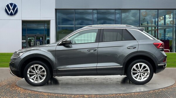 Used Volkswagen T-Roc 2024 for sale - 76244475: Photo 8