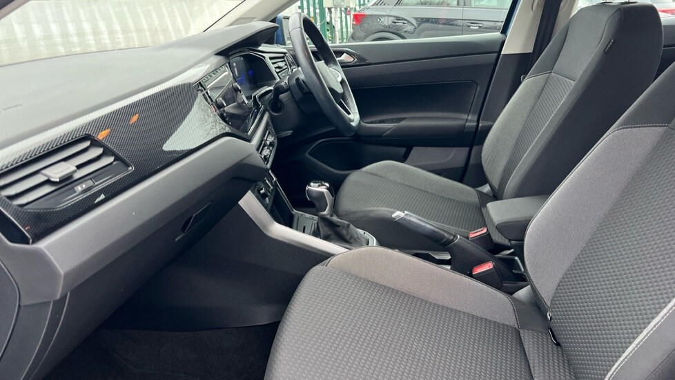 Used Volkswagen Polo 2022 for sale - 77067908: Photo 28