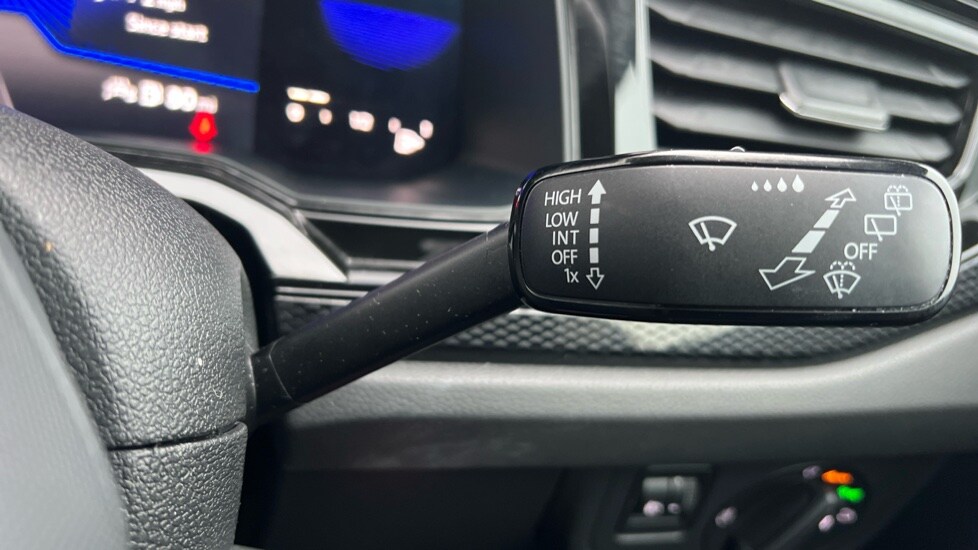 Used Volkswagen Polo 2022 for sale - 77067908: Photo 32