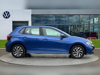 Used Volkswagen Polo 2022 for sale - 77067908: Photo