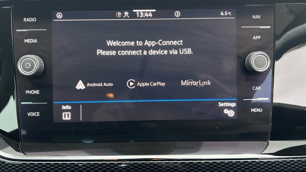 Used Volkswagen Polo 2022 for sale - 77067908: Photo 52