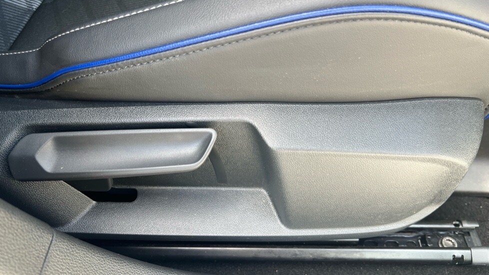 Used Volkswagen Golf 2025 for sale - 76871531: Photo 39