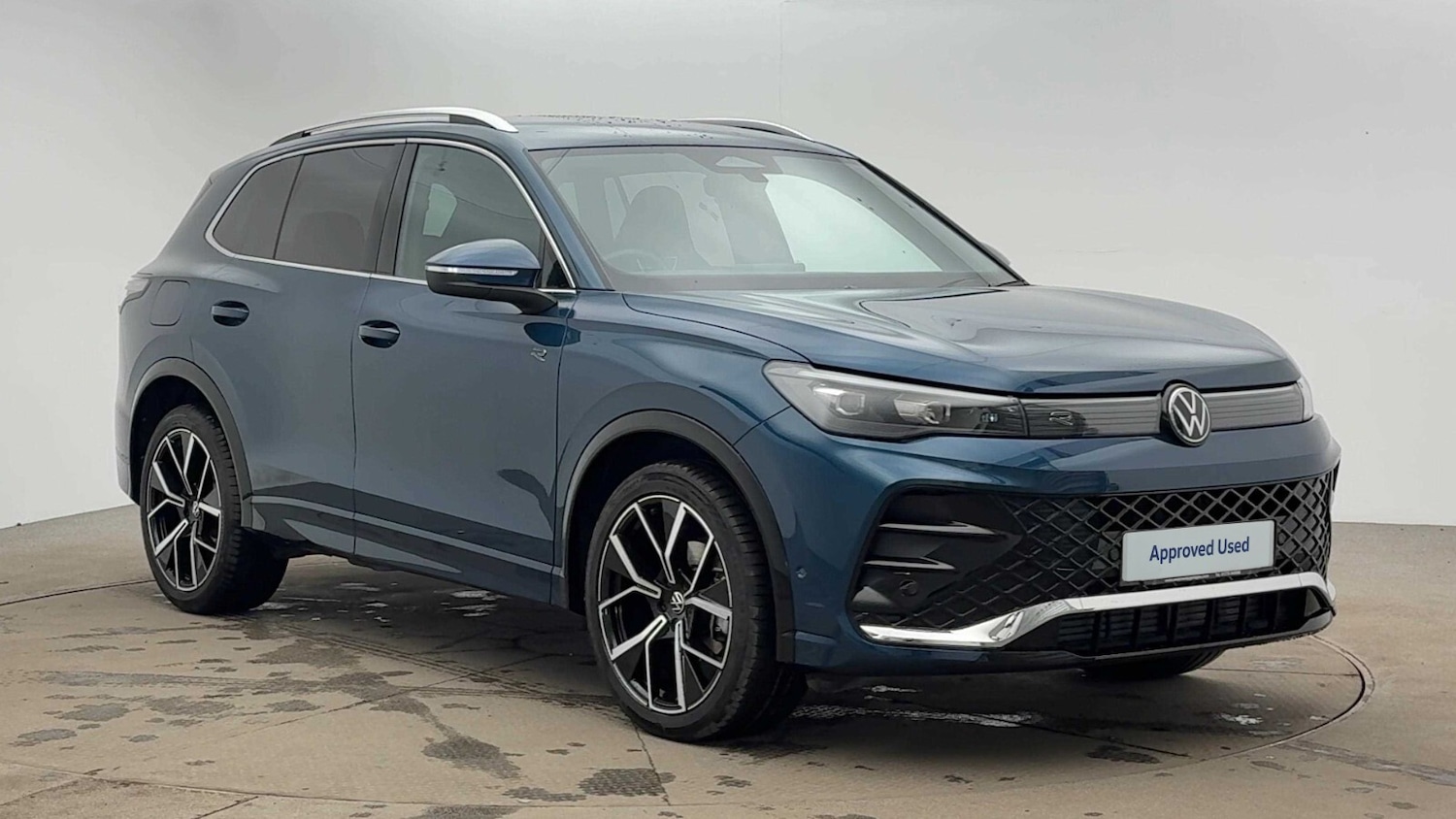 Used Volkswagen Tiguan 2024 for sale - 76870947: Photo 1