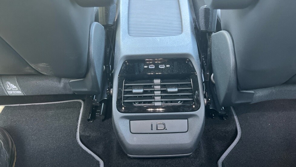 Used Volkswagen ID.4 2025 for sale - 77067842: Photo 15