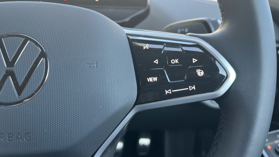 Used Volkswagen ID.4 2025 for sale - 77067842: Photo 31