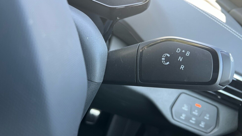 Used Volkswagen ID.4 2025 for sale - 77067842: Photo 32