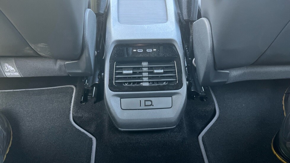 Used Volkswagen ID.4 2025 for sale - 77067842: Photo 34