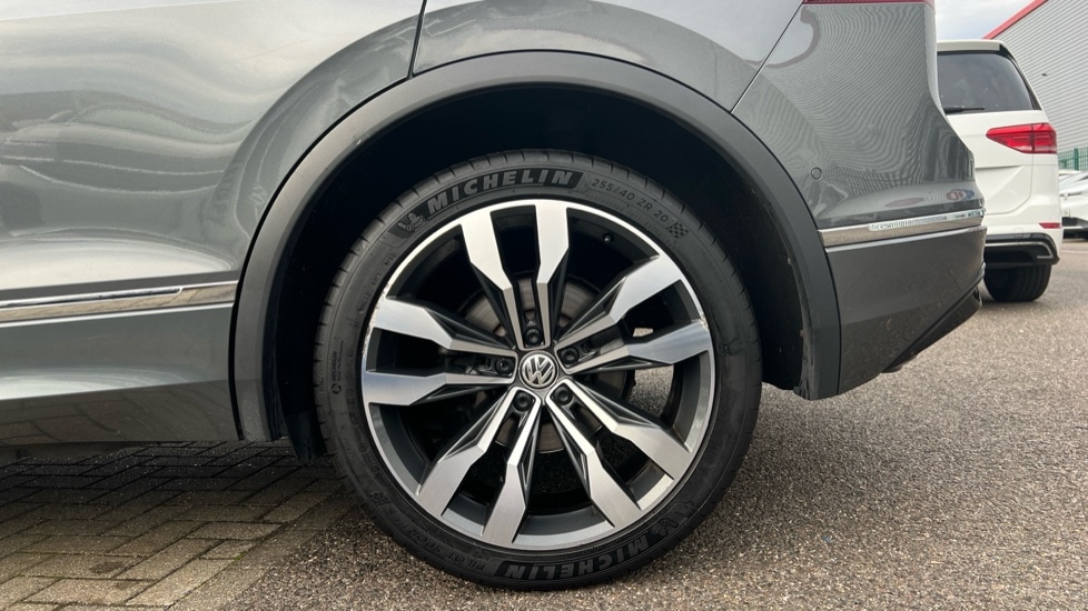 Used Volkswagen Tiguan 2020 for sale - 76092049: Photo 18