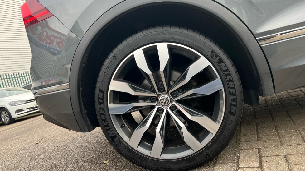 Used Volkswagen Tiguan 2020 for sale - 76092049: Photo 19