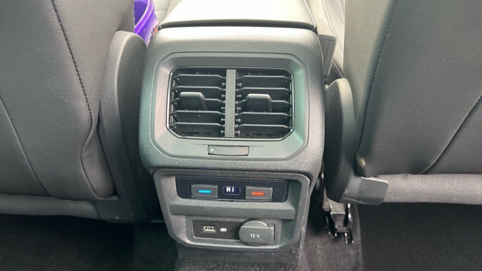 Used Volkswagen Tiguan 2020 for sale - 76092049: Photo 34