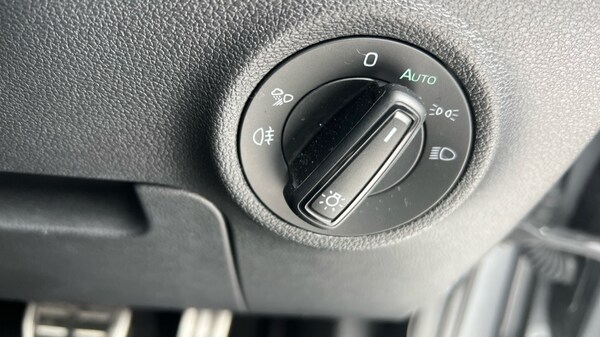 Used Skoda Karoq 2022 for sale - 75406086: Photo 41