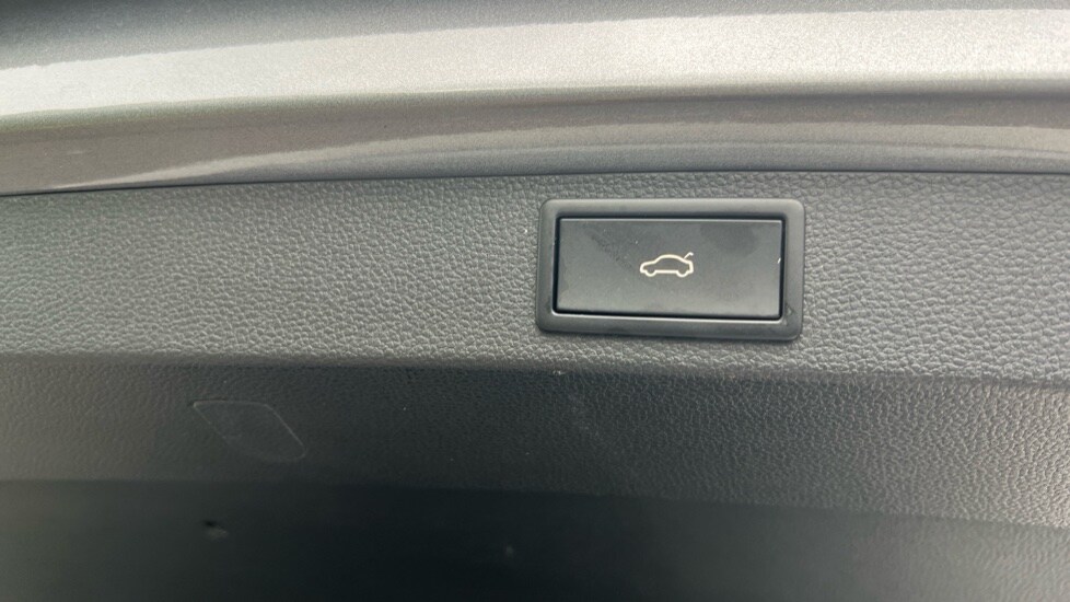 Vehicle 43
