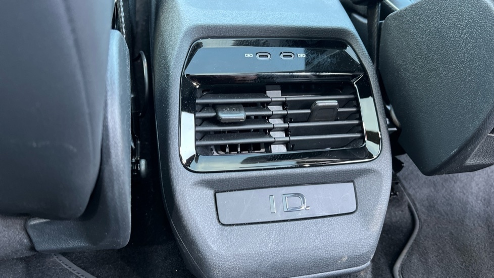 Used Volkswagen ID.4 2025 for sale - 77036028: Photo 34