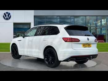 Used Volkswagen Touareg 2023 for sale - 74897688: Photo