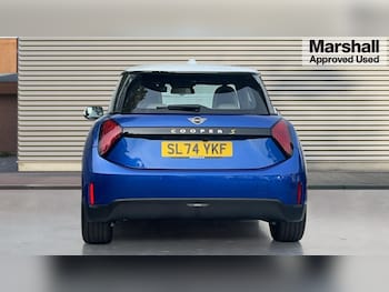 Used MINI Cooper 2024 for sale - 76008075: Photo