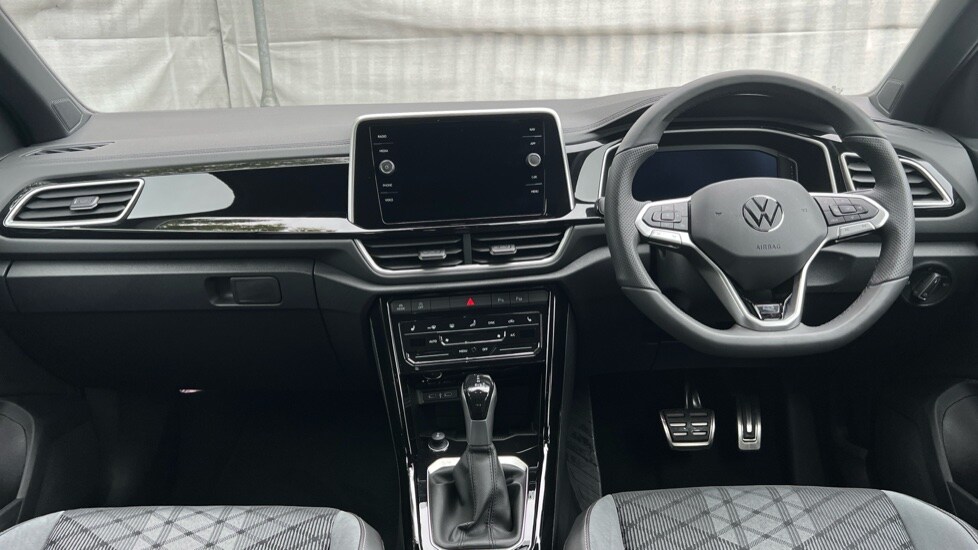 Used Volkswagen T-Roc 2025 for sale - 75902038: Photo 11
