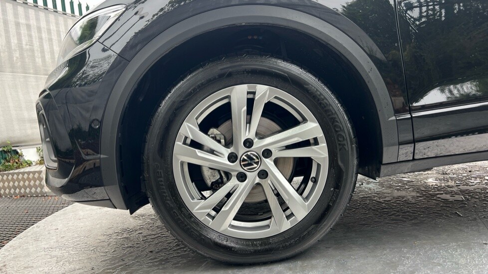 Used Volkswagen T-Roc 2025 for sale - 75902038: Photo 20