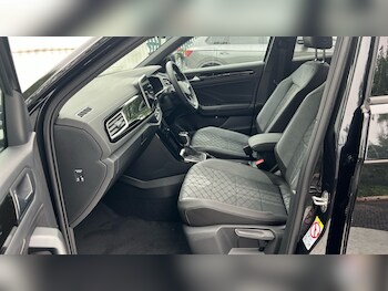 Used Volkswagen T-Roc 2025 for sale - 75902038: Photo