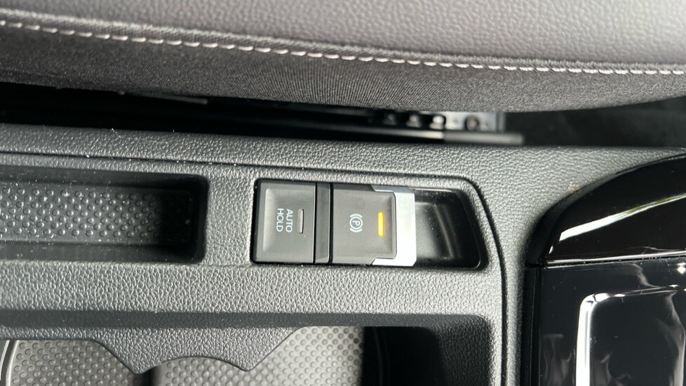 Used Volkswagen T-Roc 2025 for sale - 75902038: Photo 50