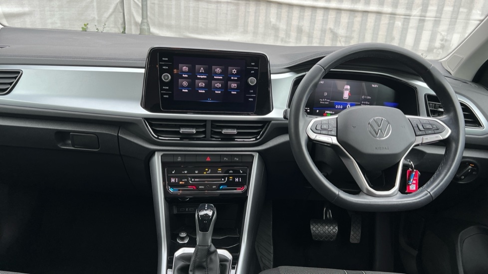 Used Volkswagen T-Roc 2022 for sale - 76664327: Photo 11