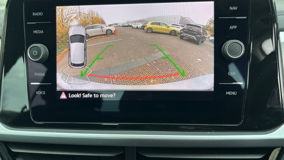 Used Volkswagen T-Roc 2022 for sale - 76664327: Photo 22