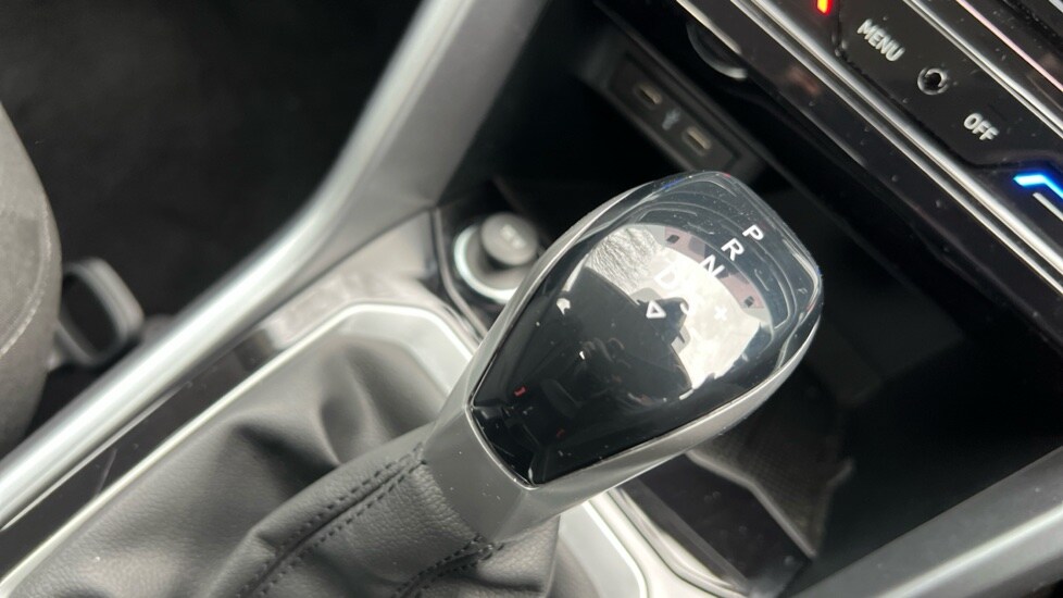 Used Volkswagen T-Roc 2022 for sale - 76664327: Photo 36