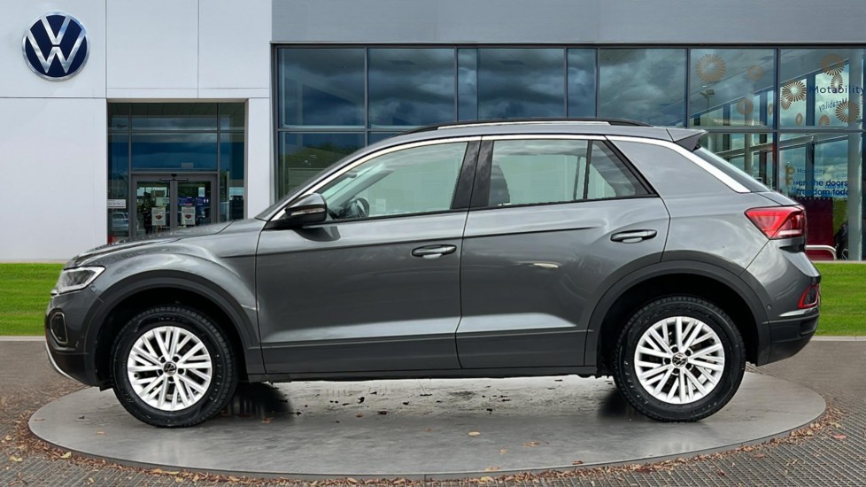 Used Volkswagen T-Roc 2022 for sale - 76664327: Photo 8