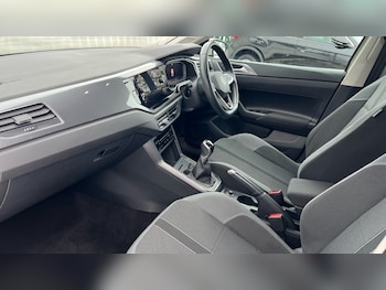 Used Volkswagen Polo 2022 for sale - 77010386: Photo