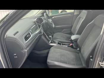 Used Volkswagen T-Roc 2022 for sale - 74963098: Photo