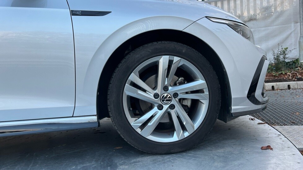 Used Volkswagen Golf 2022 for sale - 76826632: Photo 17