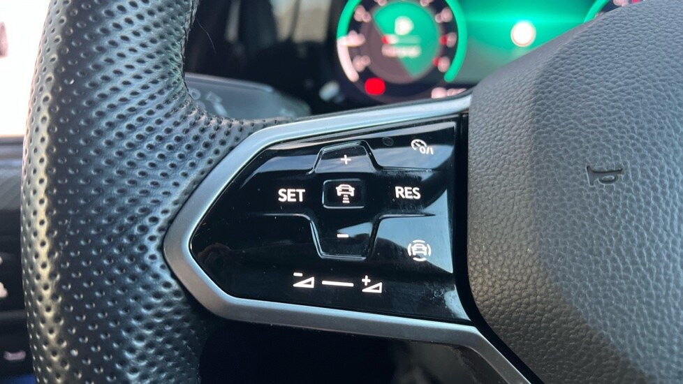 Used Volkswagen Golf 2022 for sale - 76826632: Photo 30