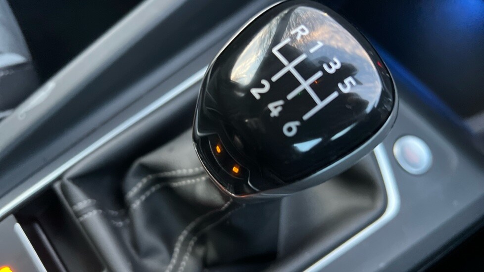 Used Volkswagen Golf 2022 for sale - 76826632: Photo 36