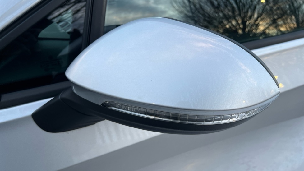 Used Volkswagen Golf 2022 for sale - 76826632: Photo 46