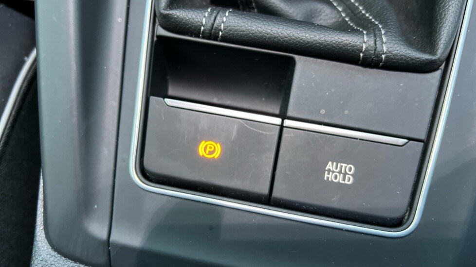 Used Volkswagen Golf 2022 for sale - 76826632: Photo 51