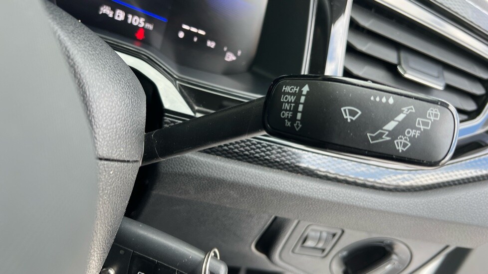 Used Volkswagen Polo 2023 for sale - 76709591: Photo 32