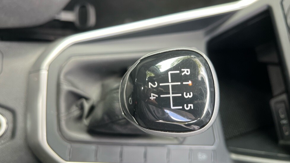 Used Volkswagen Polo 2023 for sale - 76709591: Photo 35