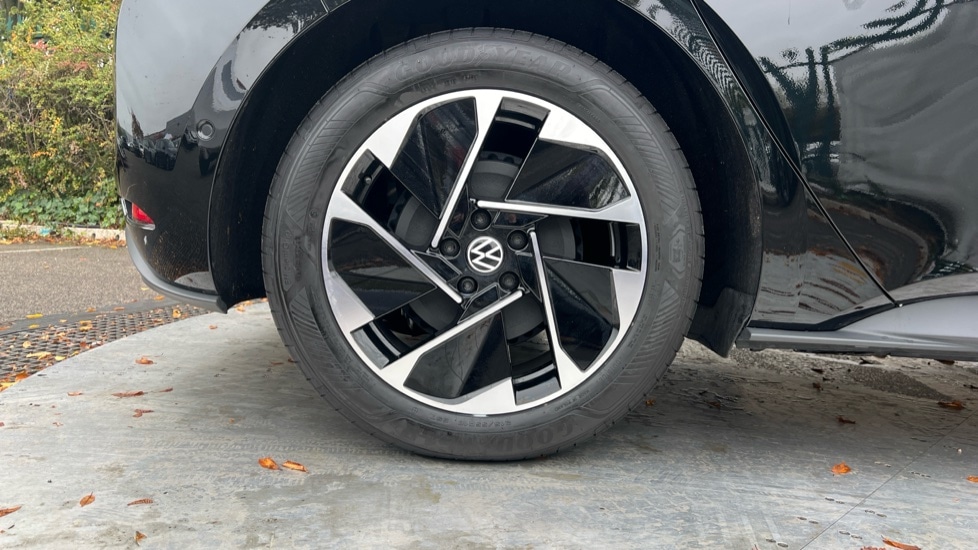 Used Volkswagen ID.3 2025 for sale - 76328087: Photo 19