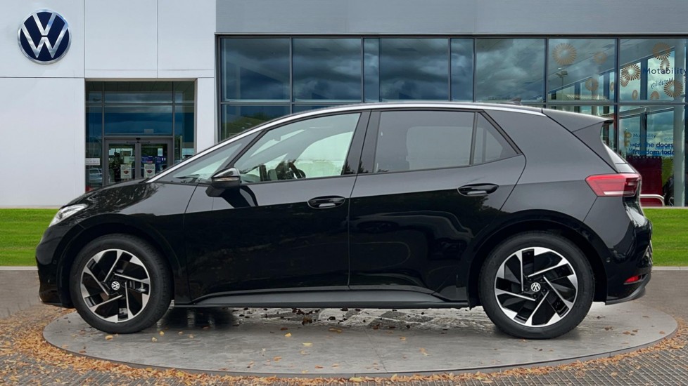 Used Volkswagen ID.3 2025 for sale - 76328087: Photo 8