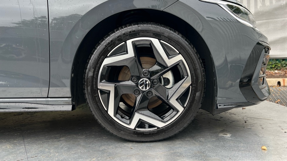 Used Volkswagen Golf 2025 for sale - 76868770: Photo 20